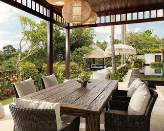 Jimbaran Bay Villas by Nakula - South Kuta - Patio