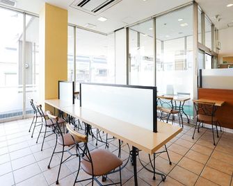 Hotel Econo Yokkaichi - Yokkaichi - Restaurant