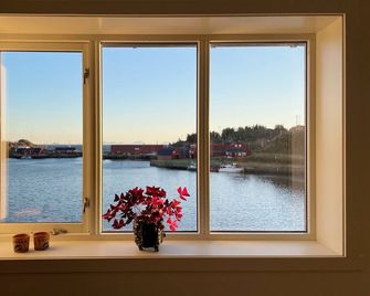 In the middle of Lofoten! Unique and spacious on the docks. - Stamsund - Room amenity