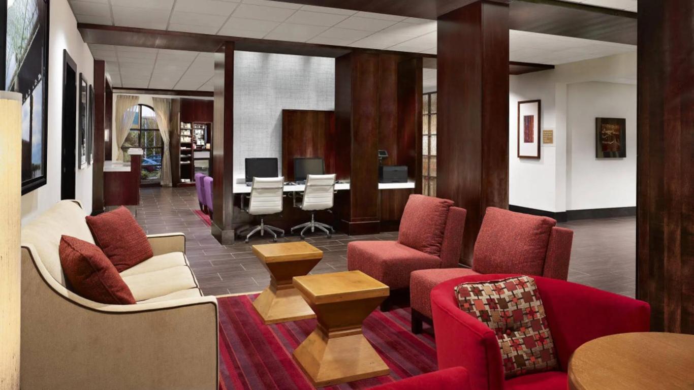 Four Points by Sheraton Memphis East