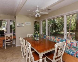 8 Wood Ibis at The Sea Pines Resort - Hilton Head Island - Τραπεζαρία