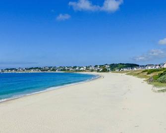 Oceanview Apartment w Pool - Audierne - Strand