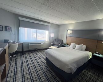 AmericInn by Wyndham Albert Lea - Albert Lea