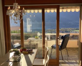 Condominio Andromeda Seeblick - Locarno - Dining room