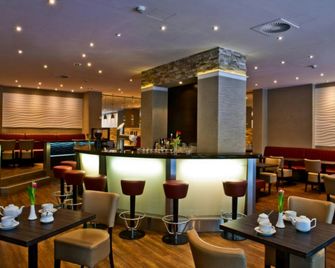 Artim Hotel - Berlín - Bar