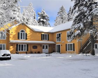 Oberge Inn Val-David - Val-David - Budova