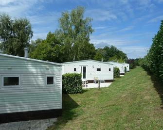Camping de Ladignac Le Long Bel air - Ladignac-le-Long - Edificio