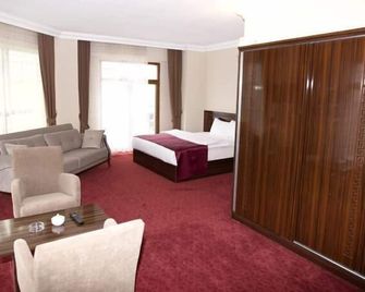 Resmina Hotel - Van - Bedroom
