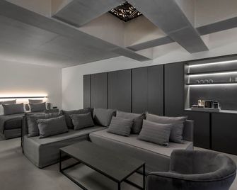 Essence Suites - Ρόδος - Σαλόνι