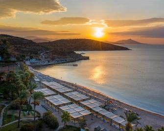 Family Life Bodrum Imperial Hotel - Bodrum - Pláž