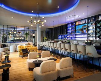 Leonardo Royal Hotel Cologne Bonn Airport - Köln - Bar