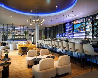Leonardo Royal Hotel Cologne Bonn Airport - Köln - Bar