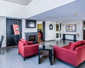 Comfort Inn Sudbury East - סאדברי (אונטריו) - לובי