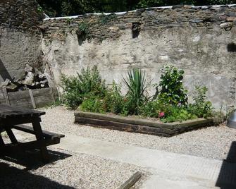 Kerguillaume - room to breath - Mur-de-Bretagne - Patio