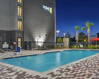Home2 Suites by Hilton Melbourne Viera - Melbourne - Pool