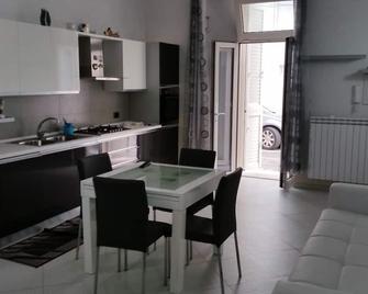 Casa Margherita - locazione turistica - Polignano a Mare - Kitchen