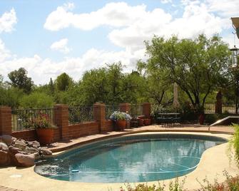 Private Desert Gem, Just A 1/2 Mile From Tubac Golf Resort And Spa - Tubac - Pool