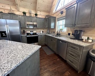 Charming Cabin With Hot-Tub And Stunning - Campbellsville - Keuken