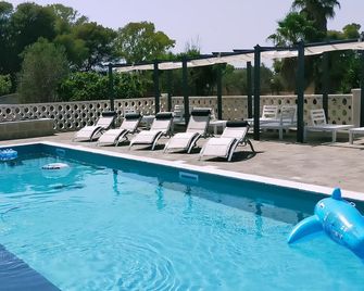 Agriturismo Terra D'ulivi - Porto Cesareo - Piscina