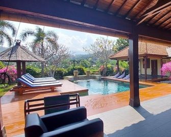 Bale Solah Lombok Holiday Resort - Mataram - Pool