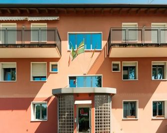 Doge Veneziano - Venice - Building