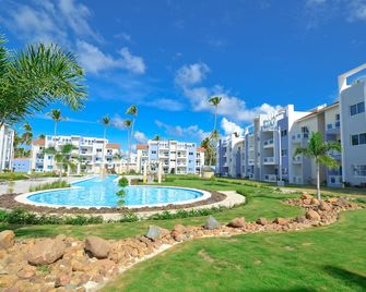 2 Bedroom, 2 Bath Ground Level Condo - Punta Cana - Pool