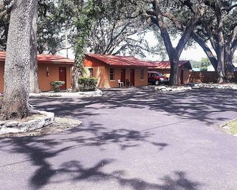 Star Motel - Tampa