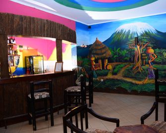 Ks Lodge - Moshi - Bar