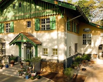 Sommerfeld Comfortable Holiday Residence - Kremmen - Building