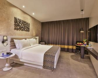 Sarovar Portico Lonavala - Lonavala - Bedroom