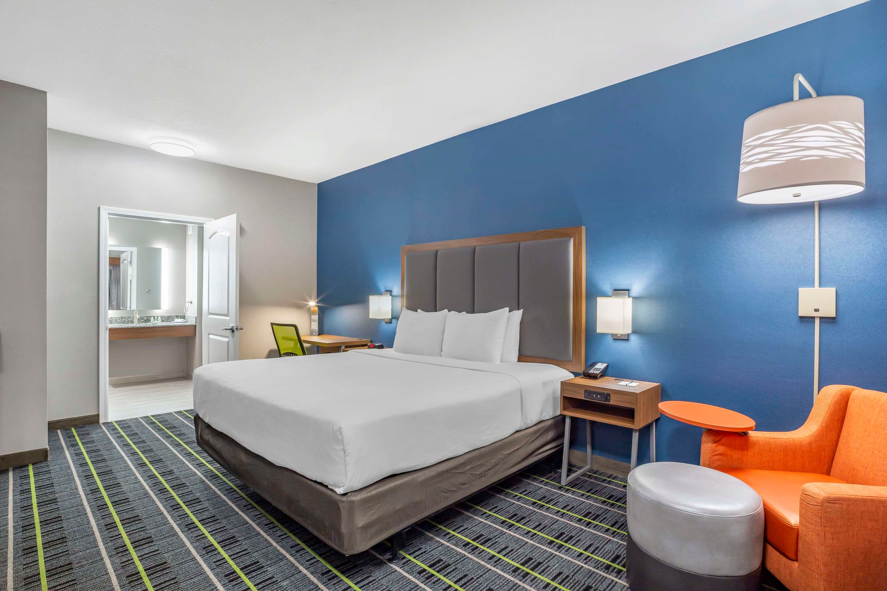 Quality Inn and Suites Livermore Wine Country thumbnail 3