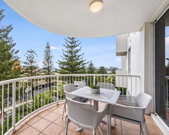 The Ritz Resort - Broadbeach - Balcony