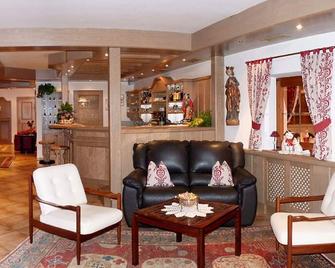 Hotel Fortuna - אורטיסיי - לובי