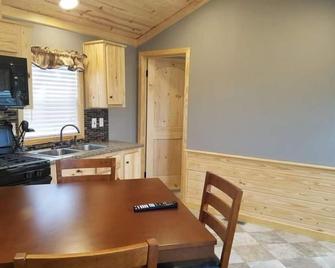 Dodge City Koa - Dodge City - Kitchen