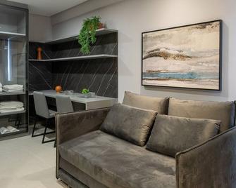 Way Tambaú - Studios Deluxe em João Pessoa por Carpediem - João Pessoa - Living room