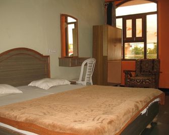 Hotel Jain - Khajuraho - Habitación