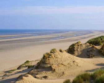 Spacious holiday home with a garden - Berck - Strand