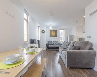 Piccadilly Gardens - Manchester - Pokój dzienny