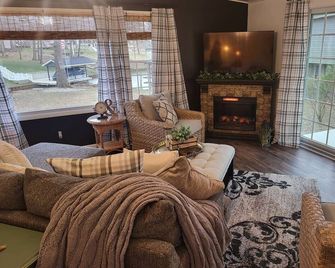 Paradise on Bluebird - Effingham - Stue