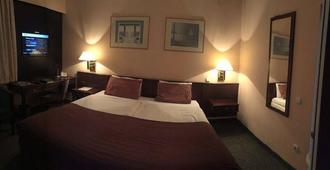 Garni Hotel Oasis - בלגרד - חדר שינה