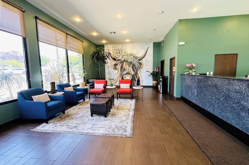 The Hills Inn Eagle Rock - Near Old Town Pasadena