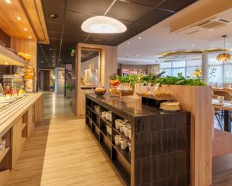 Kyriad Prestige Vannes Centre - Palais Des Arts - ואן - מסעדה