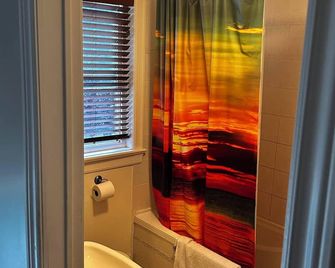 Bright Room in beautiful Old Ottawa East - Ottawa