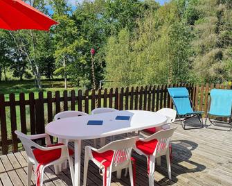 Gite Saint-Ay, 3 bedrooms, 6 persons - Saint-Ay - Patio