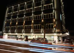 Best Western JFK Hotel - Napoli - Bangunan
