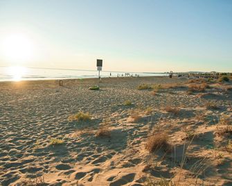 Happy Camp Mobile Homes in Il Pioppeto Camping&Residence - Marina di Montenero - Beach