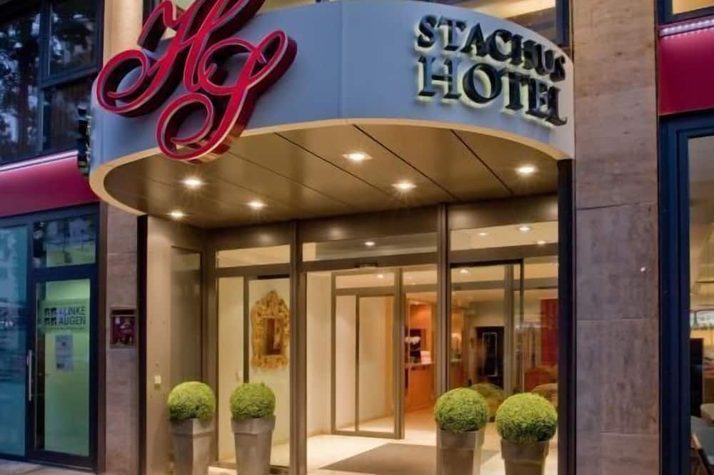 فندق شتاخوس