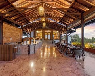 Highland Club-5 Star Hotel Near Kolhapur - Kolhapur - Restaurant