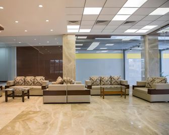 Hotel Hills Tirupattur - Yelagiri - Lobby