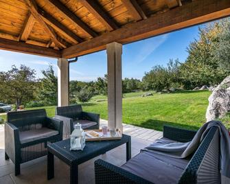 Villa Casa Ida Comfortable holiday residence - Grožnjan - Patio